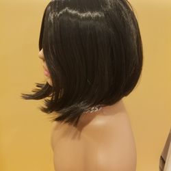 Short Black Straight Wig