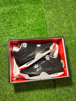 Jordan 4 bred reimagined size 7y
