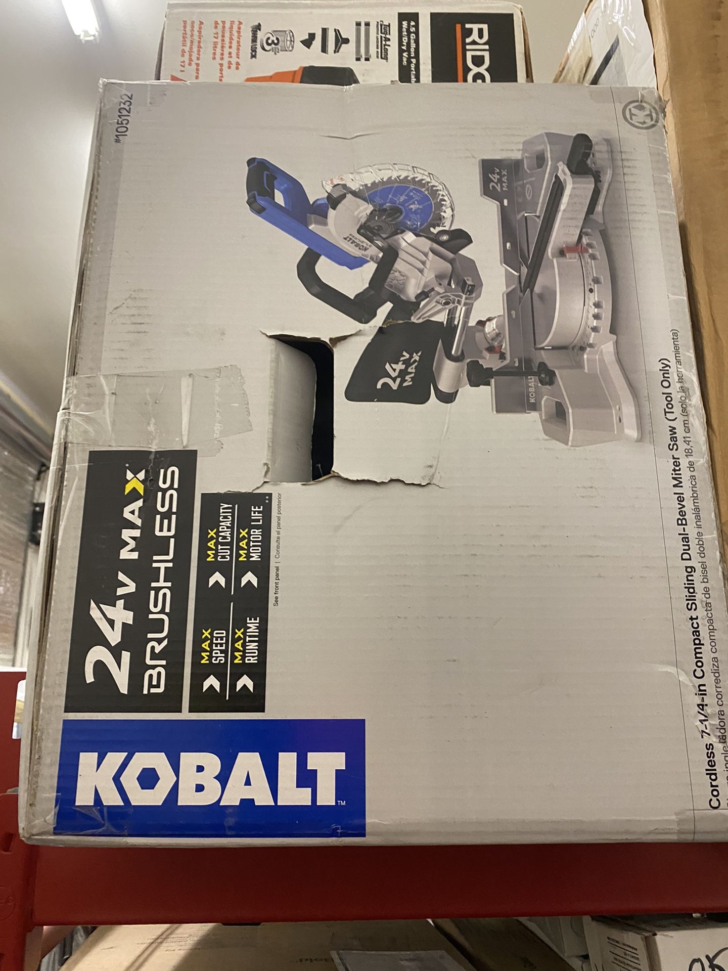 Kobalt battery miter discount saw