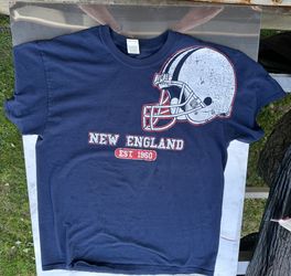 New England Patriots- Helmet - T-shirt - Large