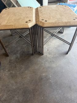 2 coffee tables