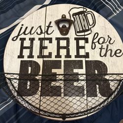 NEW Beer themed decorative sign with basket