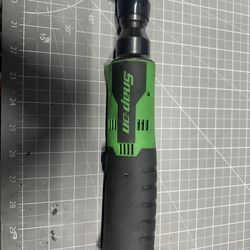 Snap on 14.4v 3/8 ratchet