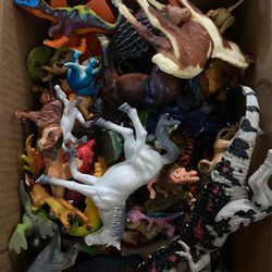 Little Animal Toys. Animalitos Chiquitos./Bambi/Winnie The Pooh/dinosaur 