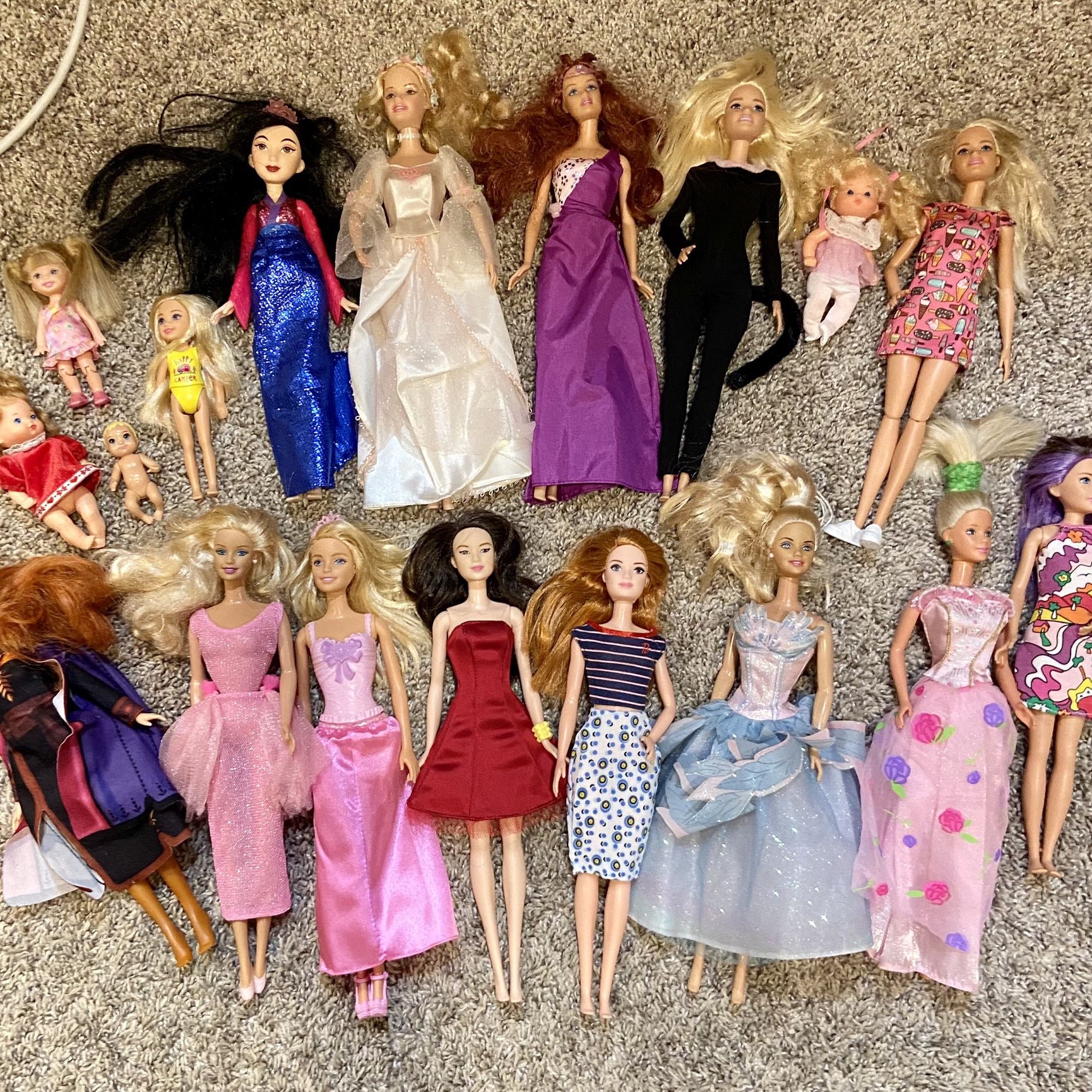 18 Dolls- Barbie, Disney, Chelsea etc.