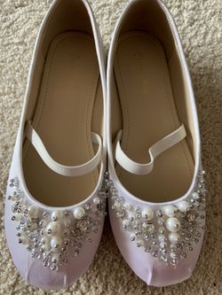 Brand New Ballerina Flat Shoes Size 4M
