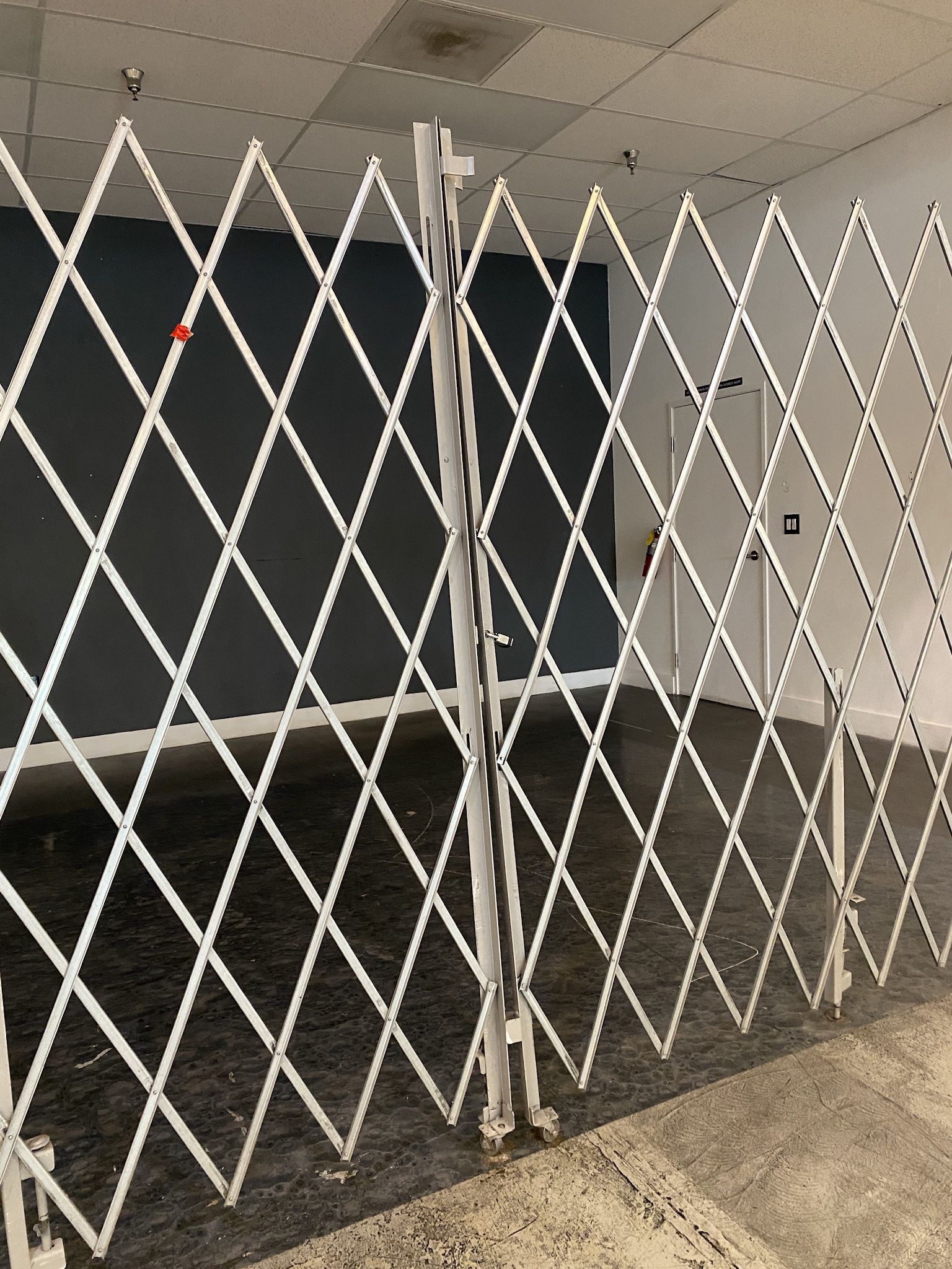 Metal Gate For Business  