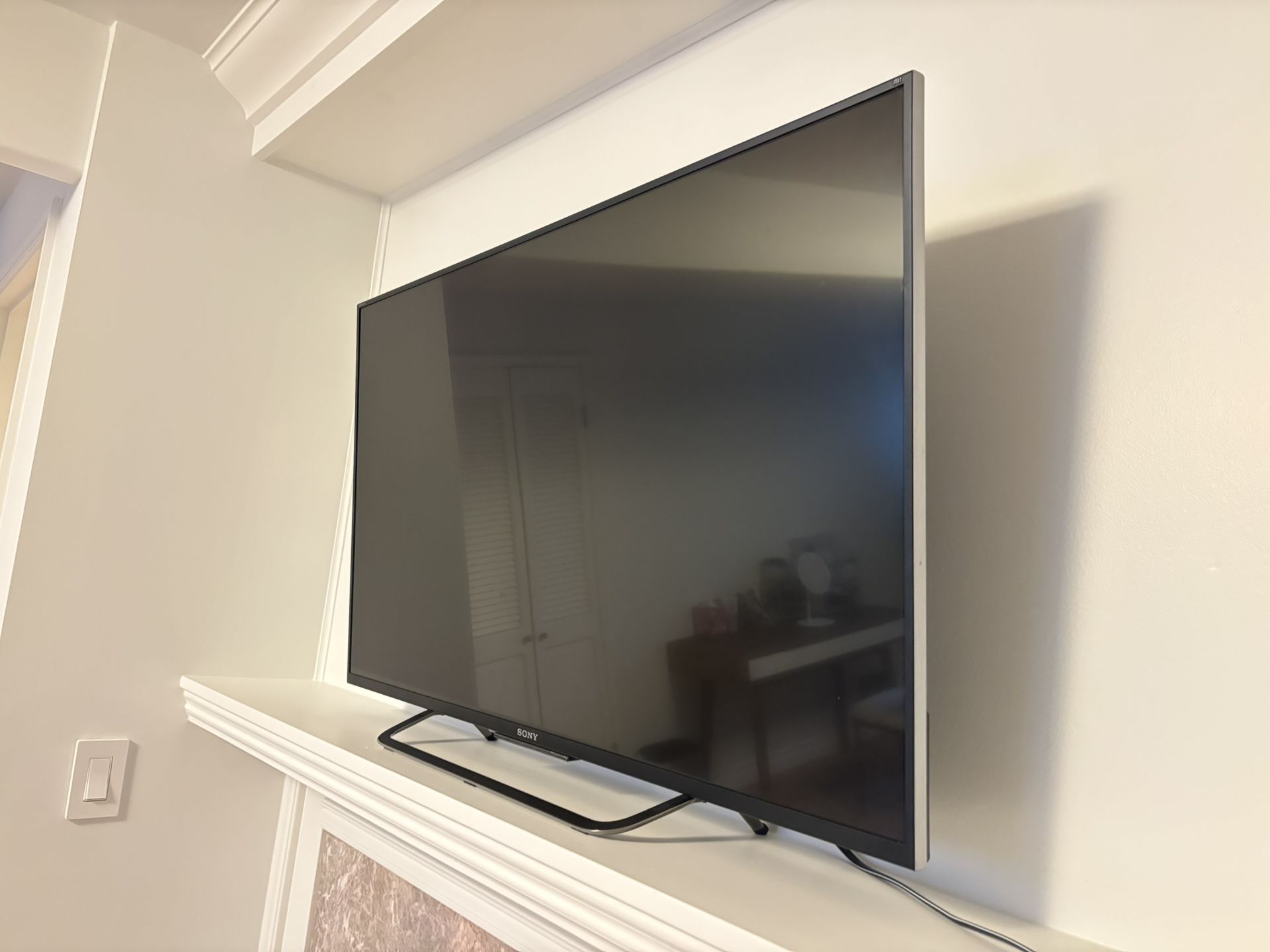 Sony 40” Smart TV