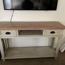 Table Console
