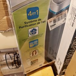 GermGuardian - 167 Sq Ft 4-in-1 True HEPA Air Purifier - Black/Silver