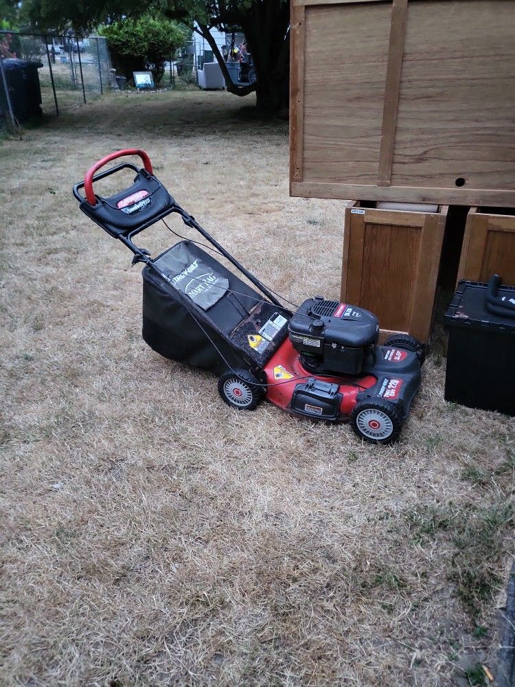 Troy Bilt Tuff Cut 220