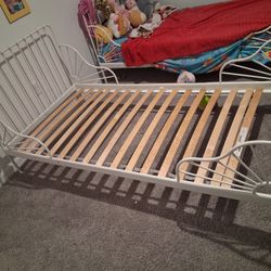 Twin Beds