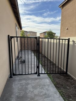 STEEL FENCE AND GATES 