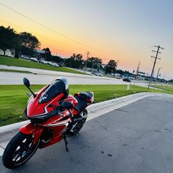 Honda CBR 500 Cc 