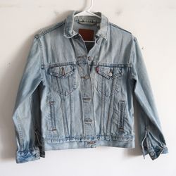 Levi's Lightwash Denim Jacket - Size XS