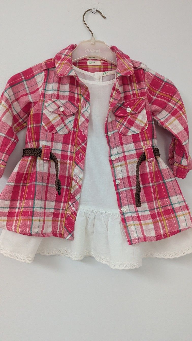 Baby Girl 2 pc. outfit. Dress. Size 6-9 (68)