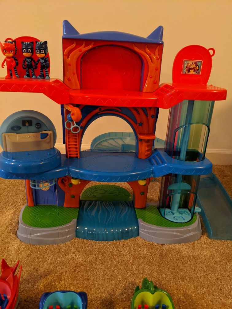 Pj masks headquarters and more