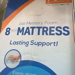 Brand New In Box, NeverOpened: Novaform DreamAway 8" Gel Memory Foam Mattress