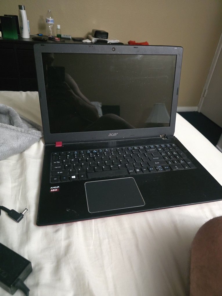 Laptop 💻