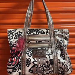 2000s Y2K - Vintage Coach - Poppy Graffiti Purse
