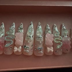 Press On Nails