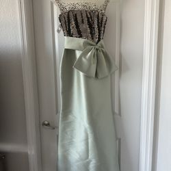 NEW Green Formal Dress  for Woman Size 2 