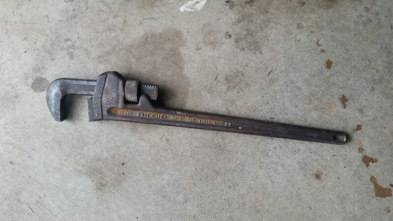 24 inch pipe wrench