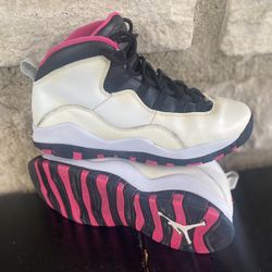 Air Jordan 10 Vivid Pink ( pick up only ) size 7y $20 FIRM