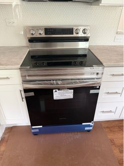 New Samsung electric oven
