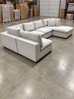Costco Lowell 6-Piece Modular Sectional – Light Gray