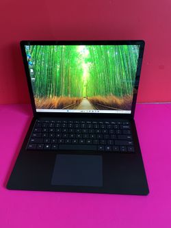 Microsoft Surface Laptop 5 (2022) 13.5” Touch Screen 12th Generation intel i5 with 512GB SSD (powerful Laptop) 