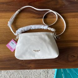 kate spade new york Meringue Smooth Nappa Leather Small Crossbody Parchment One Size