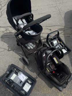 Even Flo car seat and stroller combo