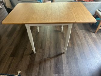Kitchen / dining table