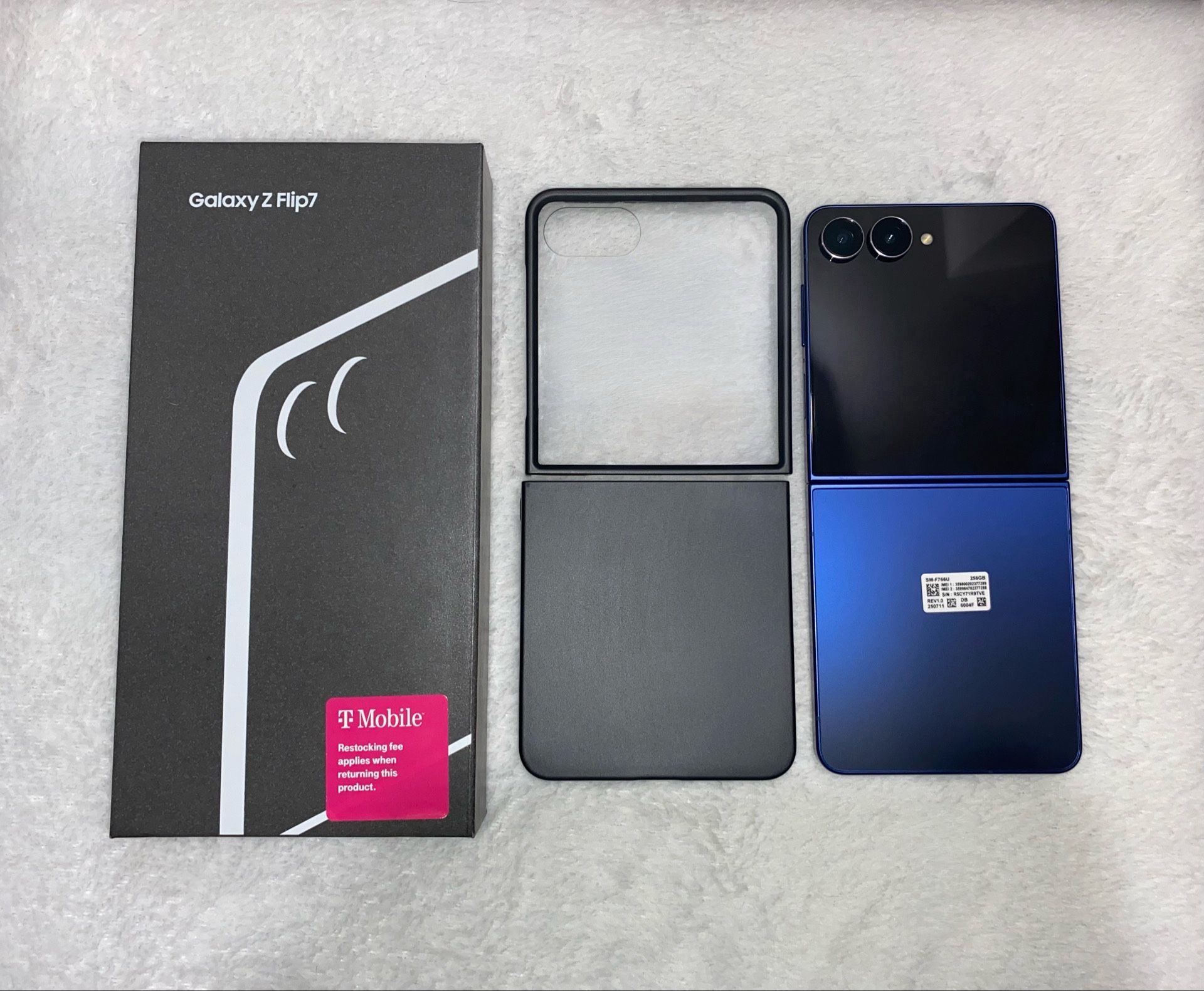 Samsung Galaxy Z Flip7