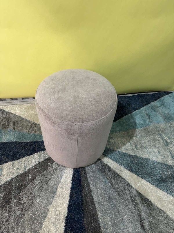 West Elm Auburn Ottoman 15.5ʺW × 15.5ʺD × 17.5ʺH *FLOOR MODEL*
