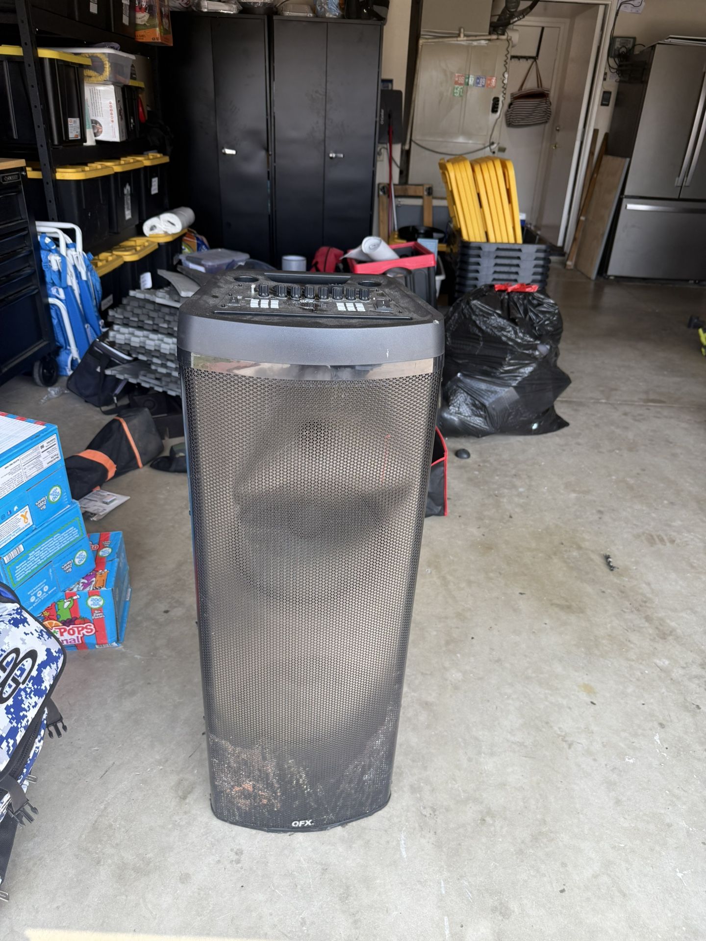 QFX Cordless Bluetooth Party Speaker (FREE)