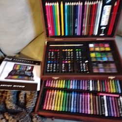 Art Set Brand New