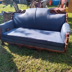 Antique Victorian Sofa ‘ Cabriole’ Couch