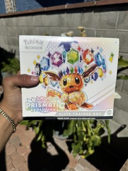 Prismatic Evolutions ETB