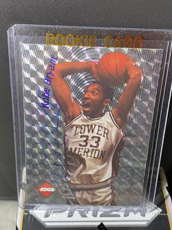 RARE KOBE BRYANT PRIZM RC CARD #/2000