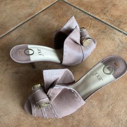 O JOUR Heels (US 6.5)