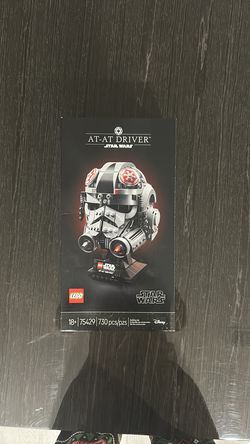 Lego Starwars AT-AT Driver Helmet 75429 New in box