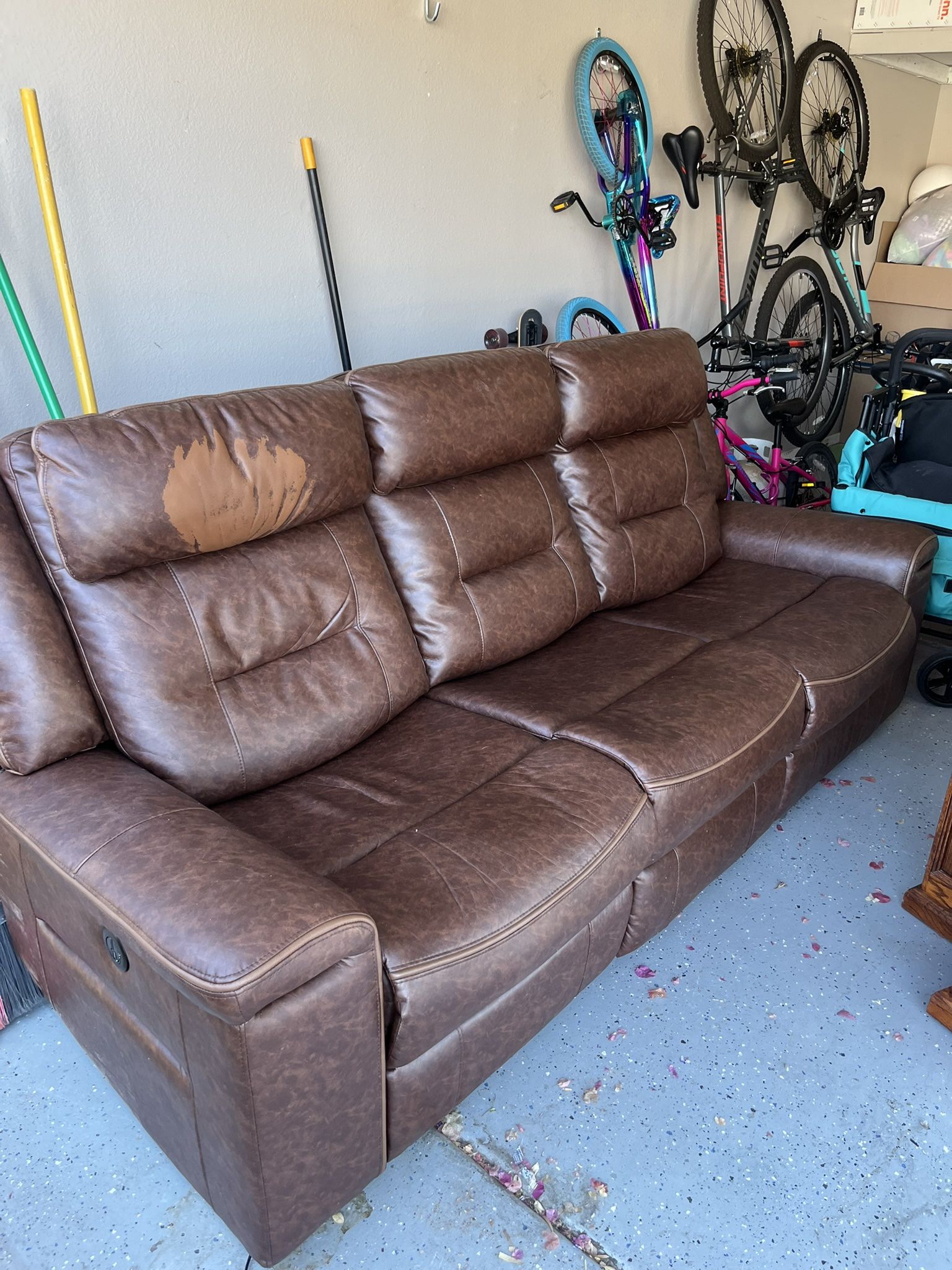 Reclining Sofa