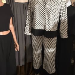 New Two Piece Set Size Large I Have Black Khaki Color And Pink In Sizes Medium and  Large