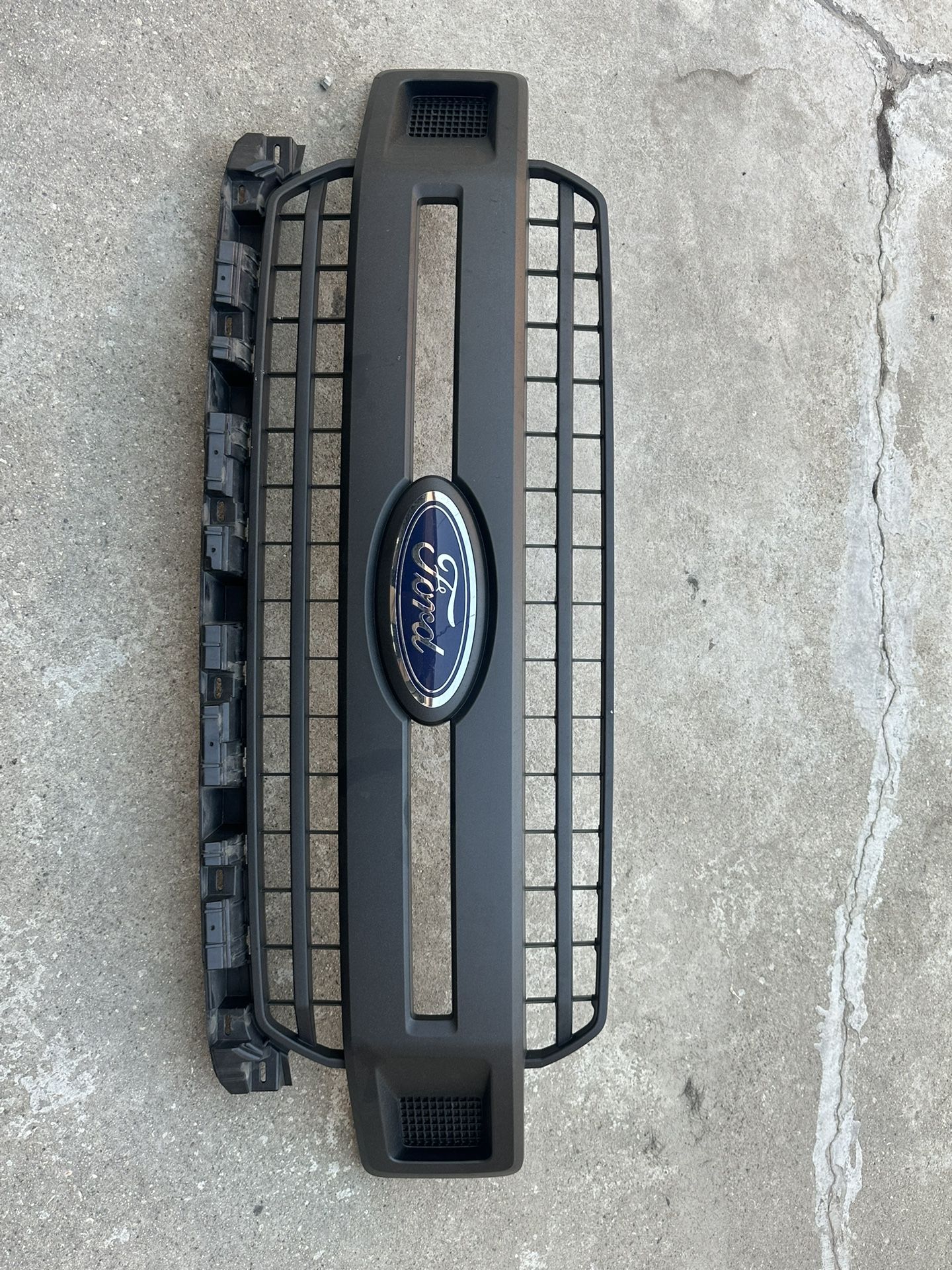 Ford F150 Grill