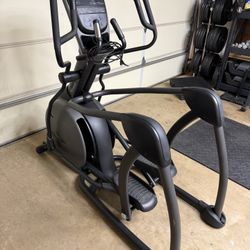 Vision S70 Commercial Elliptical – Excellent Condition