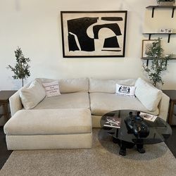 Sectional couch Can Deliver