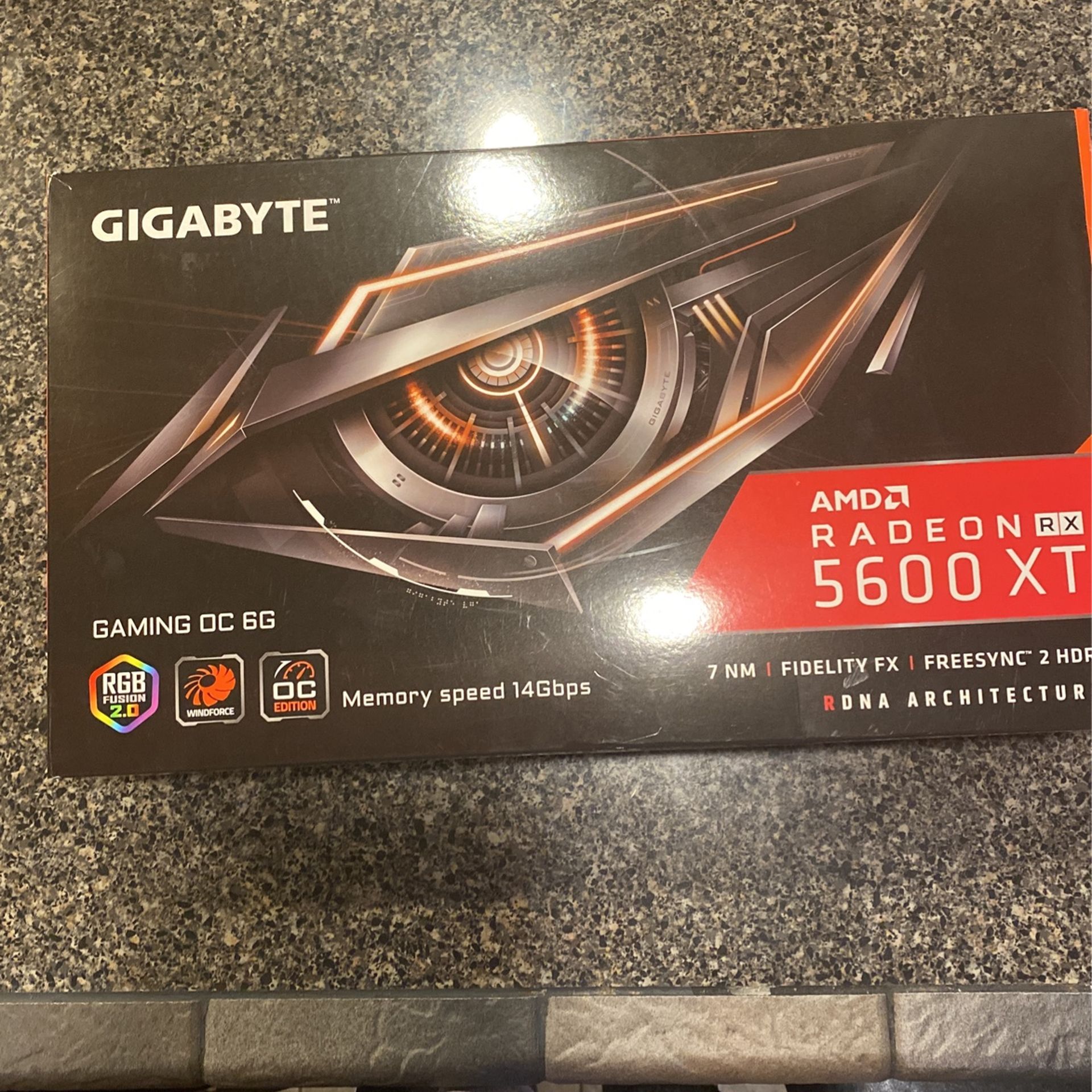 Gigabyte GAMING OC 5600XT (3 fan cooler)