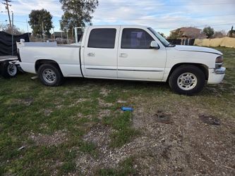 Lowered// Gmc // Chevy// 8 Lug 